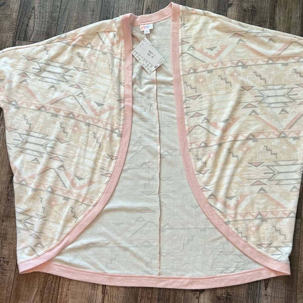 Lularoe Tracy L